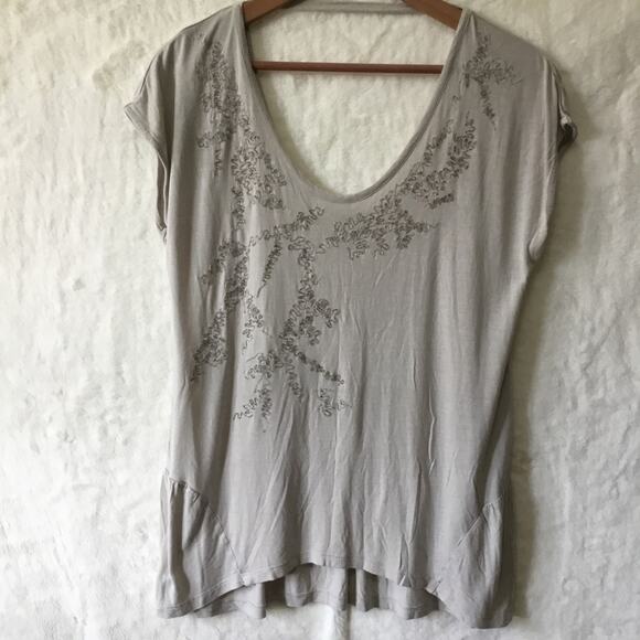 Club Monaco Tops - Club Monaco Light Gray Asymmetrical Sequined Top